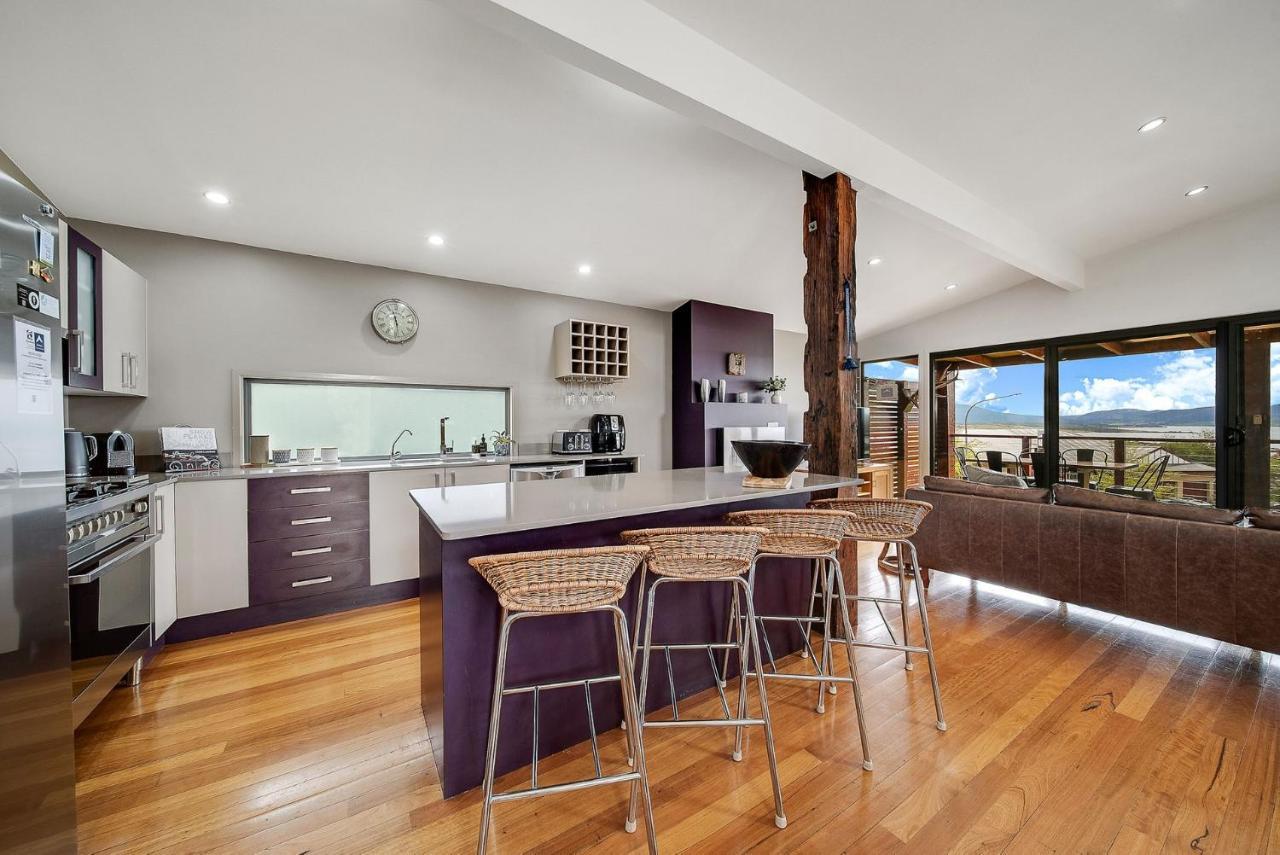 Ned Kelly'S Retreat - Stunning 3Br Townhouse L Lake Views L Wifi L Bbq Jindabyne Buitenkant foto