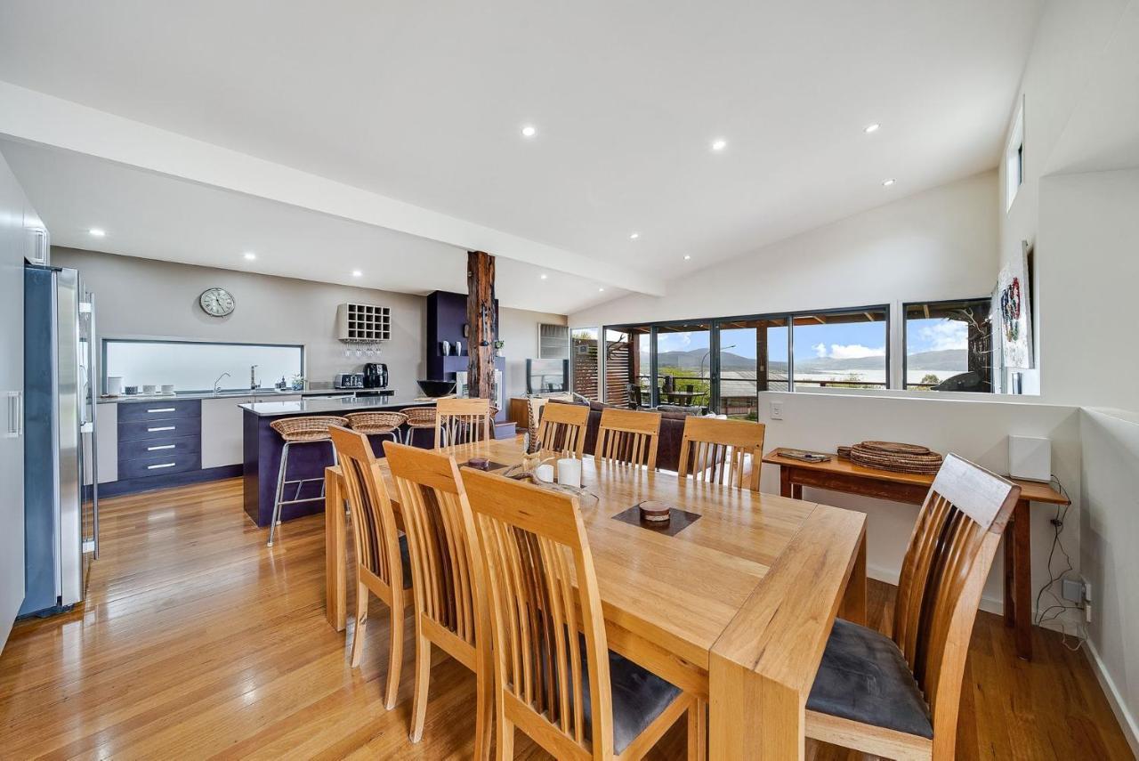 Ned Kelly'S Retreat - Stunning 3Br Townhouse L Lake Views L Wifi L Bbq Jindabyne Buitenkant foto