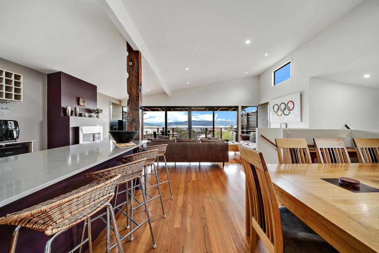 Ned Kelly'S Retreat - Stunning 3Br Townhouse L Lake Views L Wifi L Bbq Jindabyne Buitenkant foto